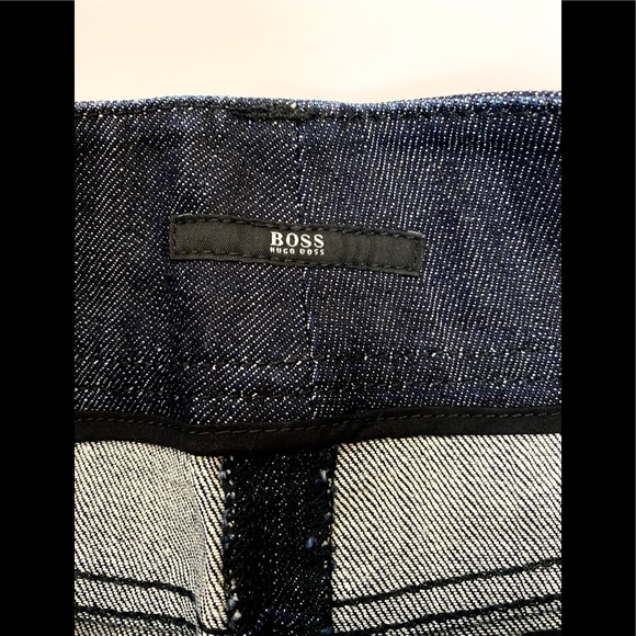 HUGO BOSS Women’s Dark Wash Denim Skirt - Picture 5 of 11